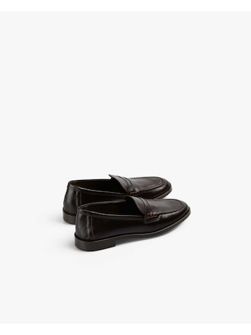 Slipper di Scalpers in marrone: dietro