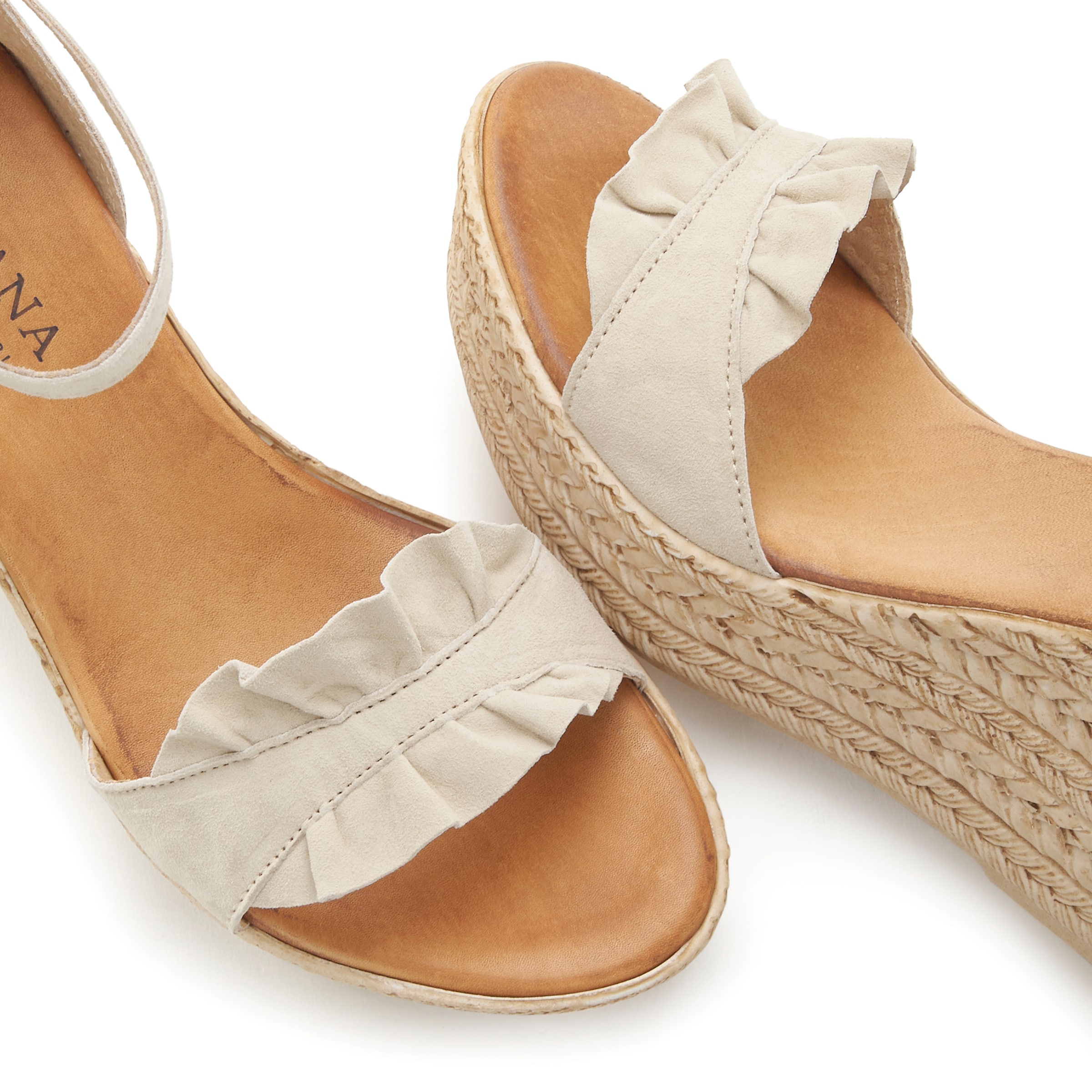 LASCANA - Sandalias en beige