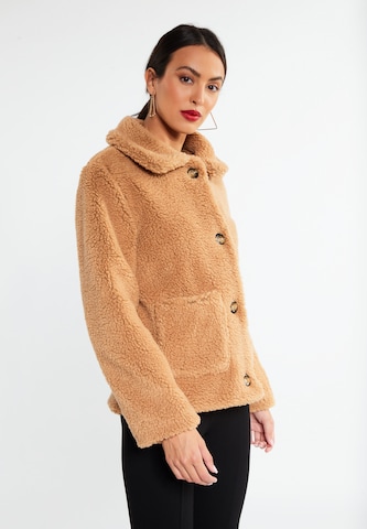 faina Wintermantel in Beige