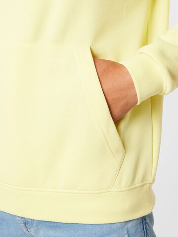 JACK & JONES - Sweatshirt 'BRINK' em amarelo