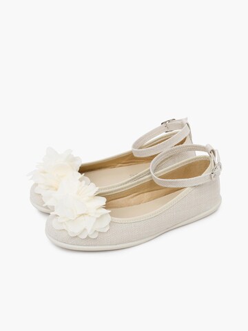 Pisamonas - Bailarina en beige