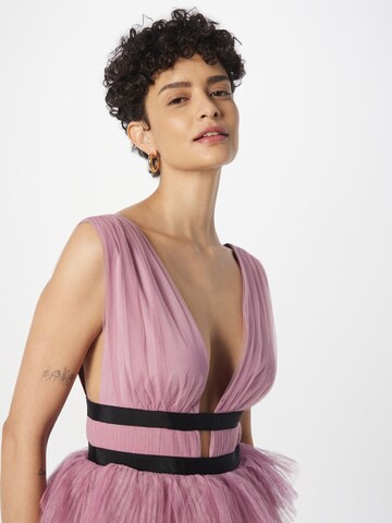 Robe de soirée True Decadence en rose