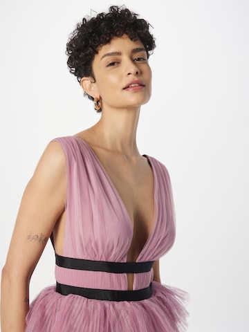 Robe de soirée True Decadence en rose