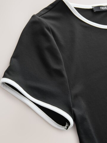 Next Μπλουζάκι σε μαύρο