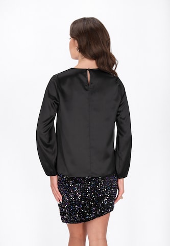 faina Blouse in Black