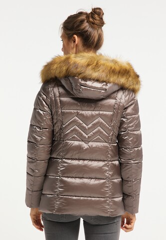 Veste d’hiver Usha en beige