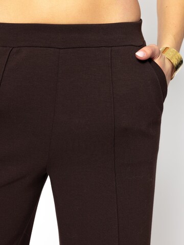 SASSYCLASSY Wide leg Trousers in Brown