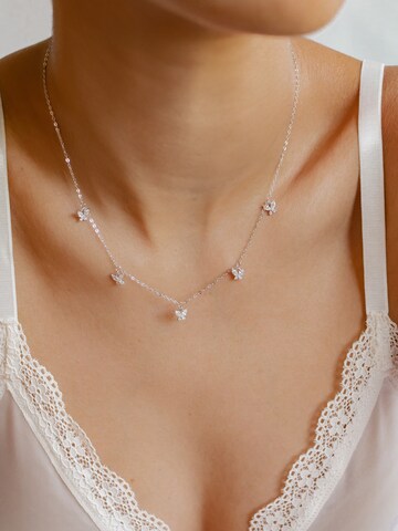 Hey Happiness Necklace 'Sweet Wings' in Silver: front