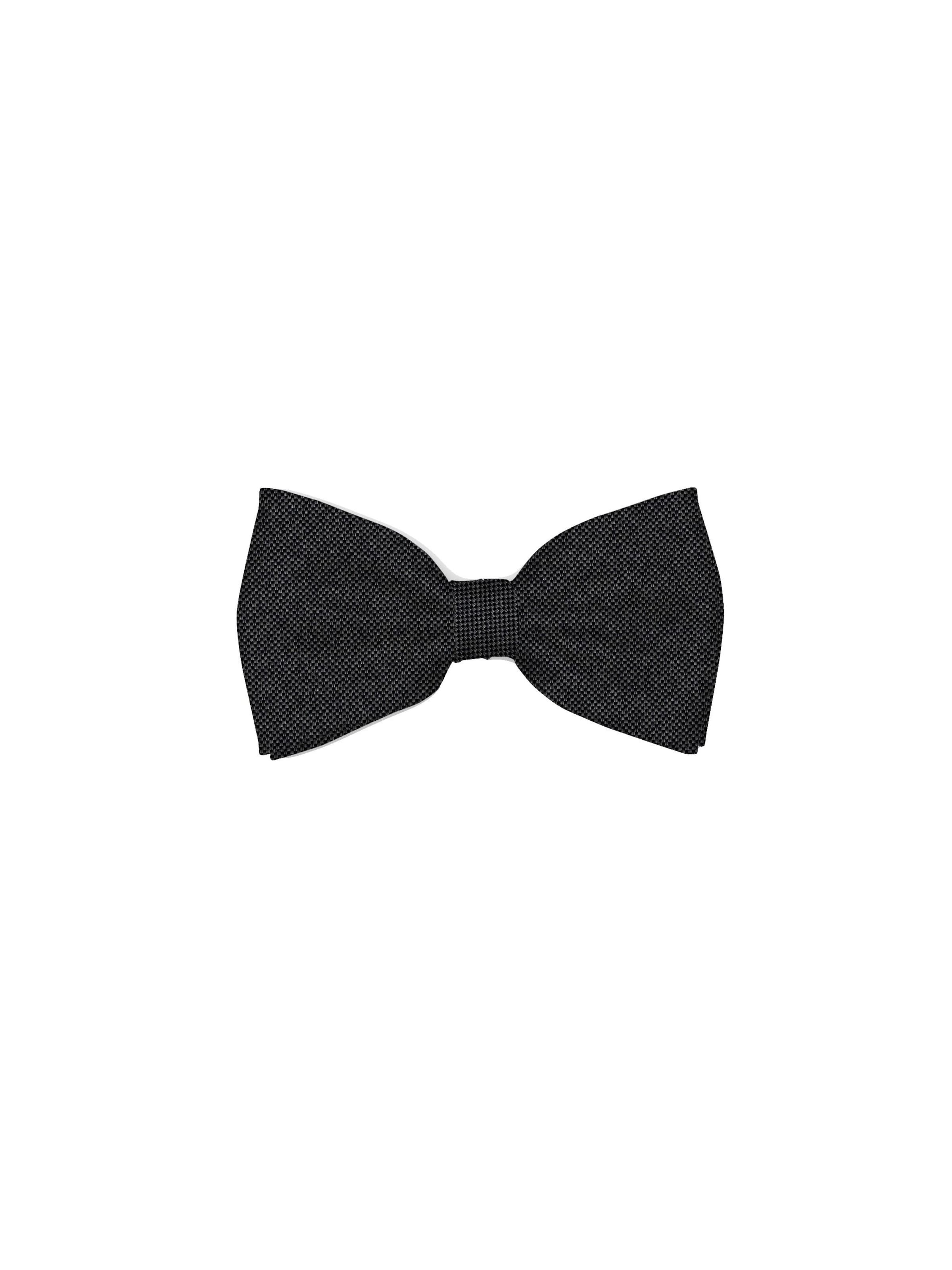 Real Guys Bow Tie in Black: front