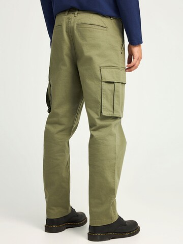 Loosefit Pantalon cargo Funky Buddha en vert