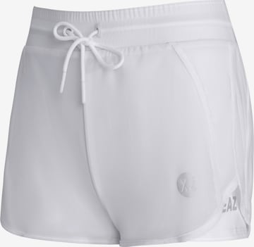 YEAZ Slimfit Urheiluhousut 'Squat' värissä valkoinen: etupuoli