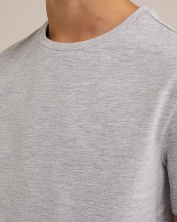 WE Fashion Тениска в сиво