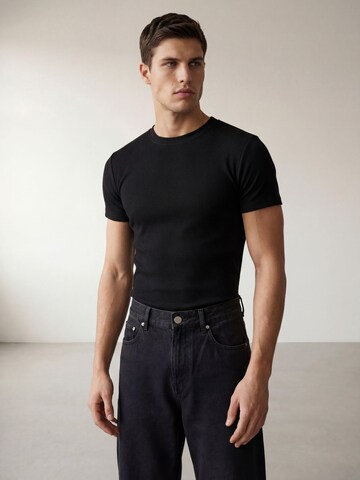 ARMIE Shirt 'The Peter Muscle' in Black