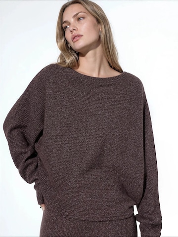 Pullover di Busem in marrone: frontale