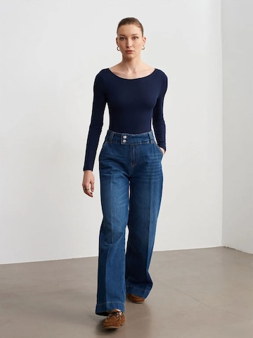 Dilvin - Blusa body em azul
