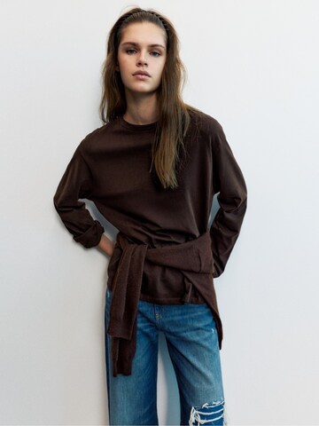 Pull&Bear T-shirt i brun: framsida