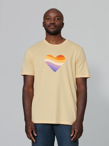 Watapparel Shirt ' Rainbow Heart ' in Oranje: voorkant