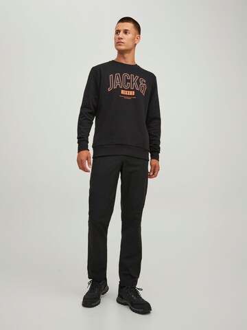 Sweat-shirt 'Thomas' JACK & JONES en noir