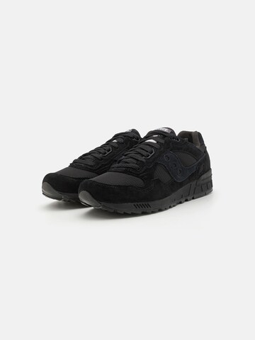 Sneaker bassa 'SHADOW 5000' di saucony in nero