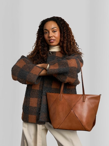 RE:DESIGNED Bag ' Olia ' in Beige: Vorderseite
