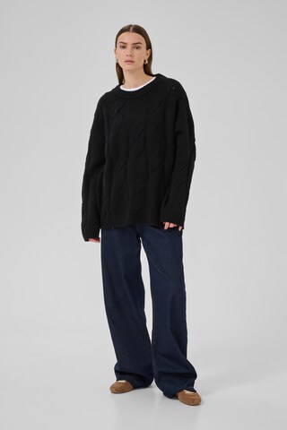 My Essential Wardrobe Sweater in Black