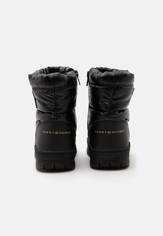 TOMMY HILFIGER Апрески в черно