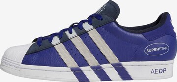 ADIDAS ORIGINALS - Zapatillas deportivas bajas en azul: frente