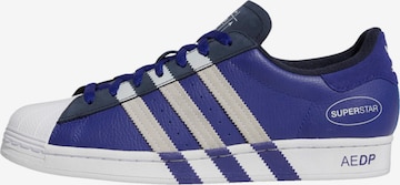 Sneaker low de la ADIDAS ORIGINALS pe albastru: față