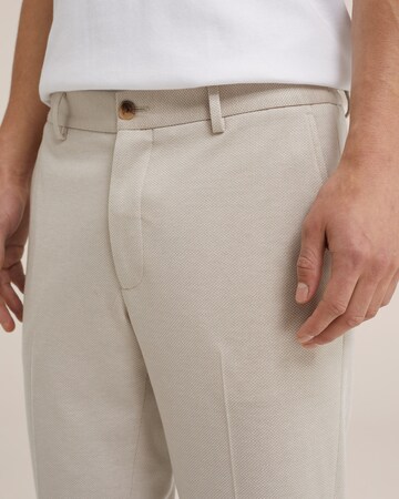 Coupe slim Pantalon à plis WE Fashion en beige