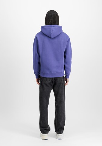ALPHA INDUSTRIES Regular Fit Sweatshirt in Lila