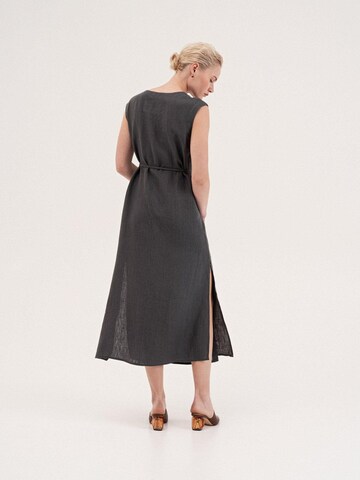 Robe d’été 'Aurora' AmourLinen en gris