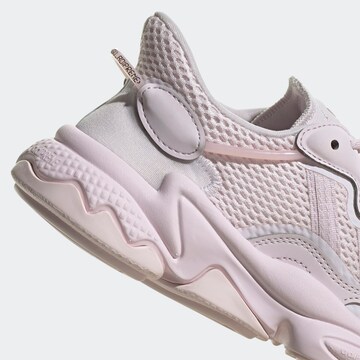 Baskets 'Ozweego' ADIDAS ORIGINALS en rose