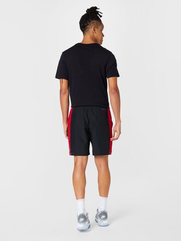 Jordan Regular Shorts in Schwarz