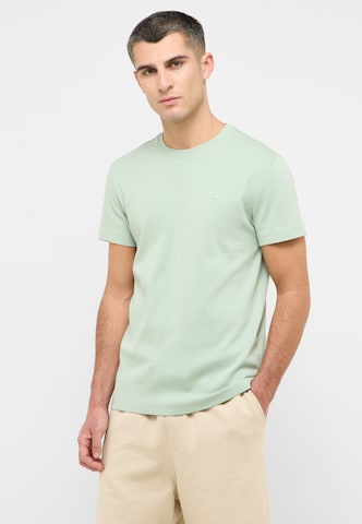 MUSTANG T-Shirt in Grün: Vorderseite