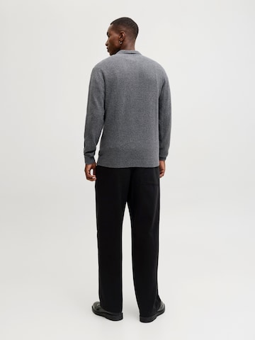 Pullover 'MAVERICK' di Jack & Jones Premium in grigio