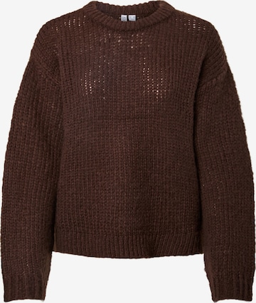 Pull-over 'PCDORTHEA' PIECES en marron : devant