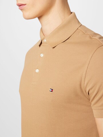 TOMMY HILFIGER Koszulka w kolorze beżowy