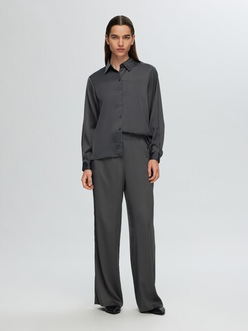 SELECTED FEMME Wide Leg Bukser i grå