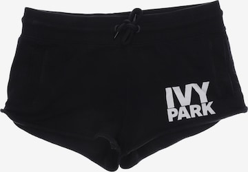 Ivy Park Shorts M in Schwarz: predná strana