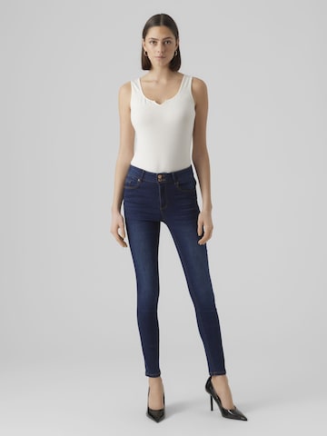 VERO MODA Slimfit Jeans 'SOPHIA' in Blauw
