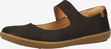 EL NATURALISTA Ballet Flats with Strap in Black: front