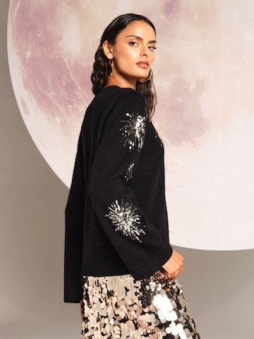 love & roses Pullover 'Christmas' in Schwarz