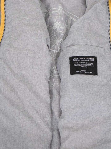 Mauritius Between-Season Jacket in Yellow