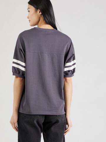 Monki Shirt in Grijs