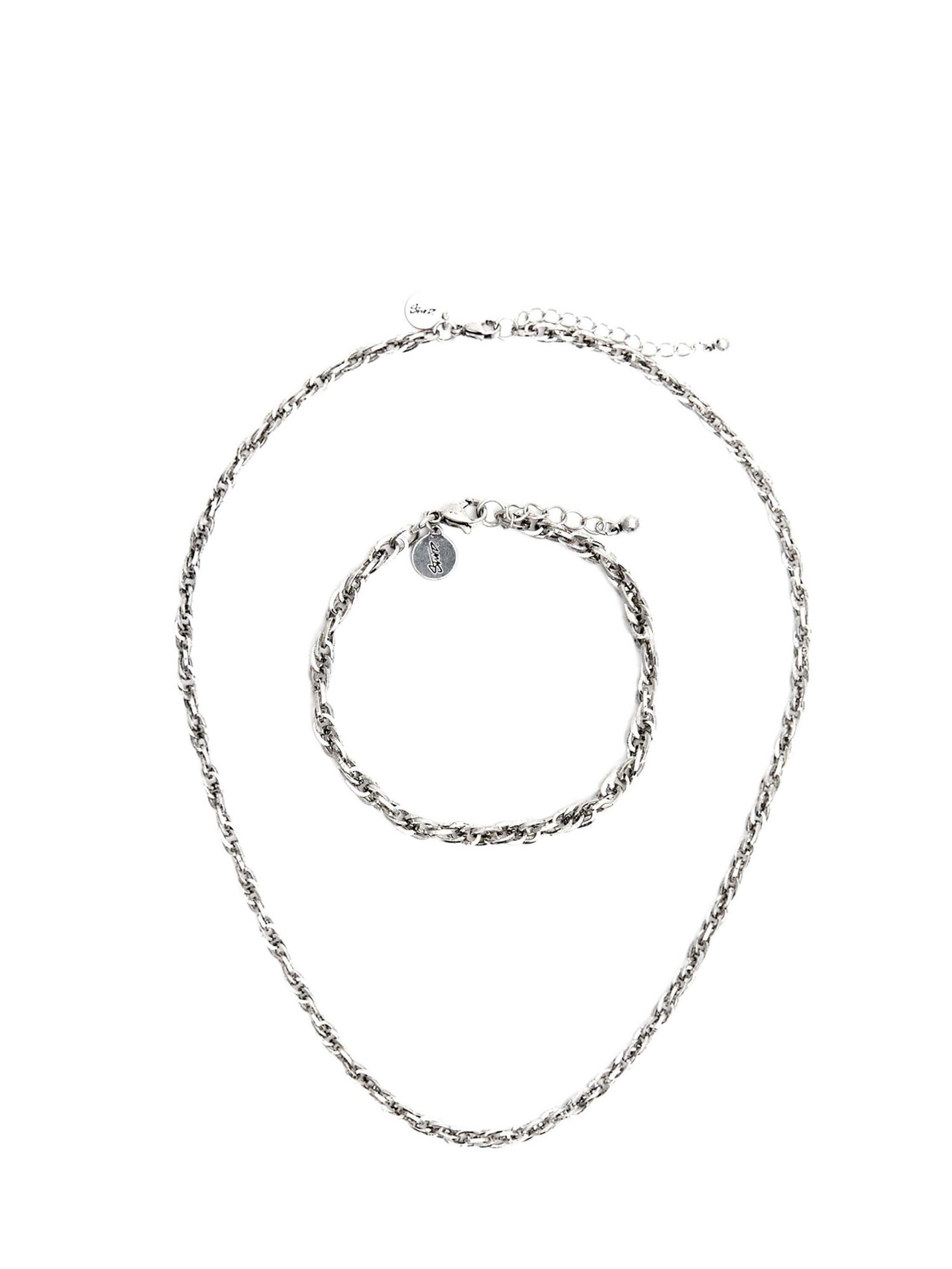 Lanțuri de la Pull&Bear pe argintiu: față