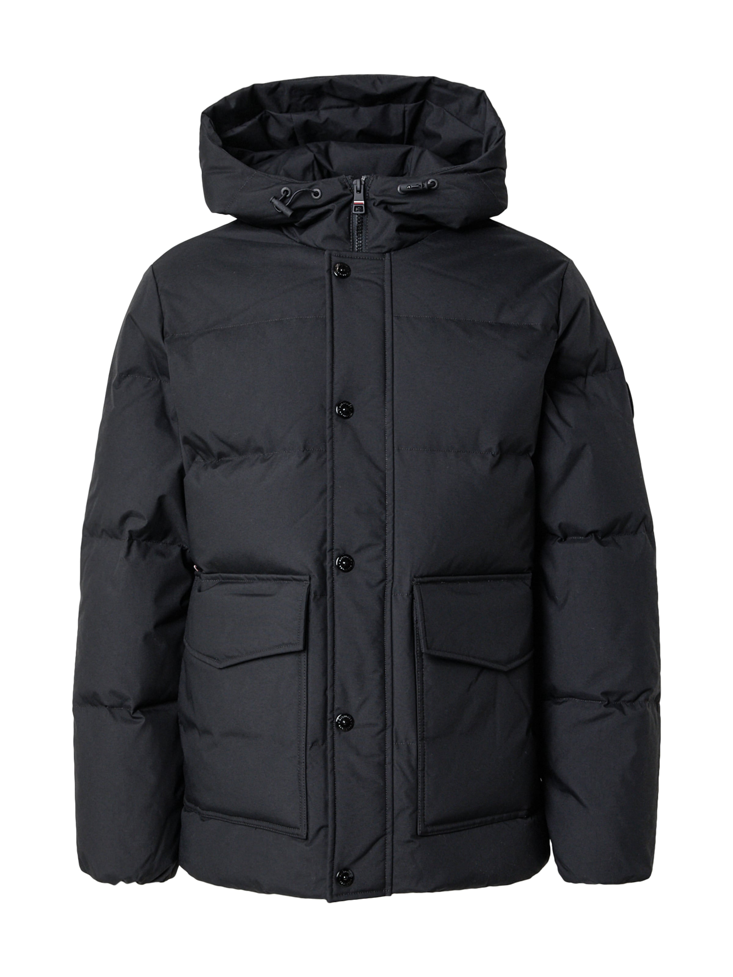 TOMMY HILFIGER Преходно яке в черно: отпред