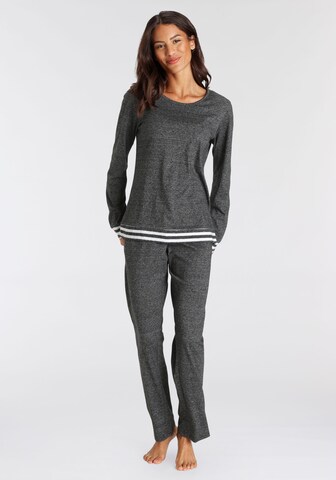 VIVANCE Pajama 'Dreams' in Grey: front
