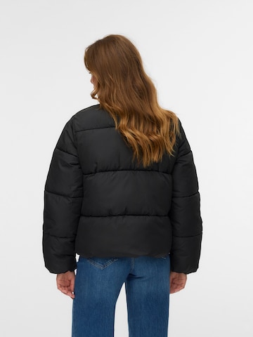 VERO MODA Vinterjakke 'VMPARDA' i sort