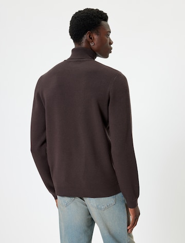 Koton Pullover in Braun