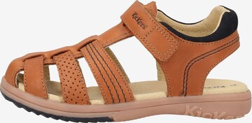 Kickers Sandals & Slippers in Brown